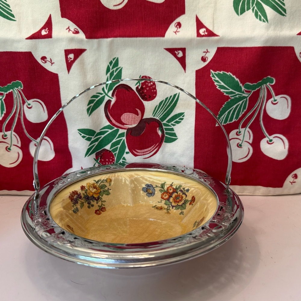 Vintage Floral Ceramic Basket with Metal Handle Golden Maize for Farberware